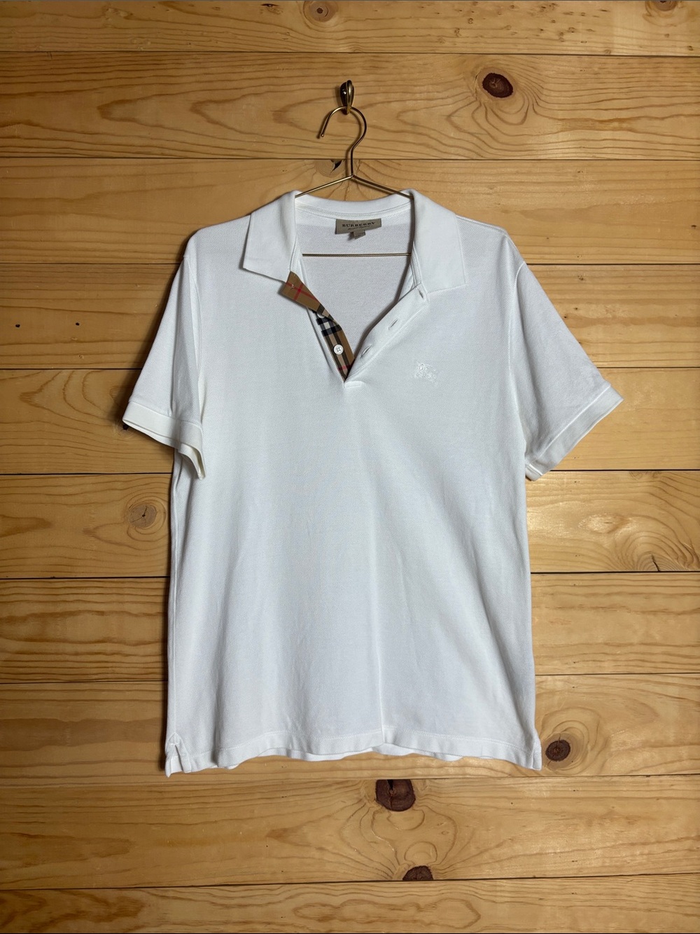 Burberry classic white polo with plaid details XL
